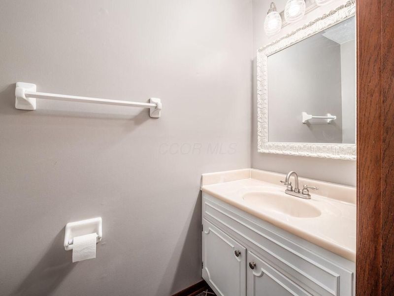 133 Ravine Ridge Drive S, Powell, OH 43065 Photo 13