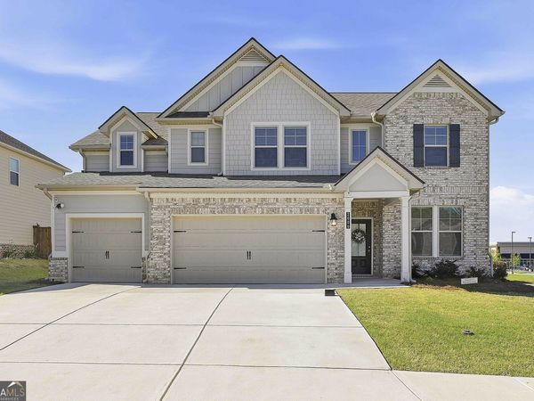 2000 Carolyn Dixon Way, Fayetteville, GA 30214