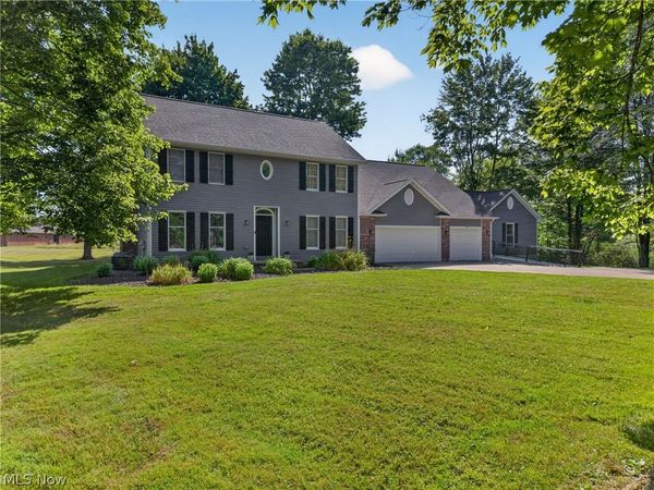 1315 Morning Star Drive, Roaming Shores, OH 44084