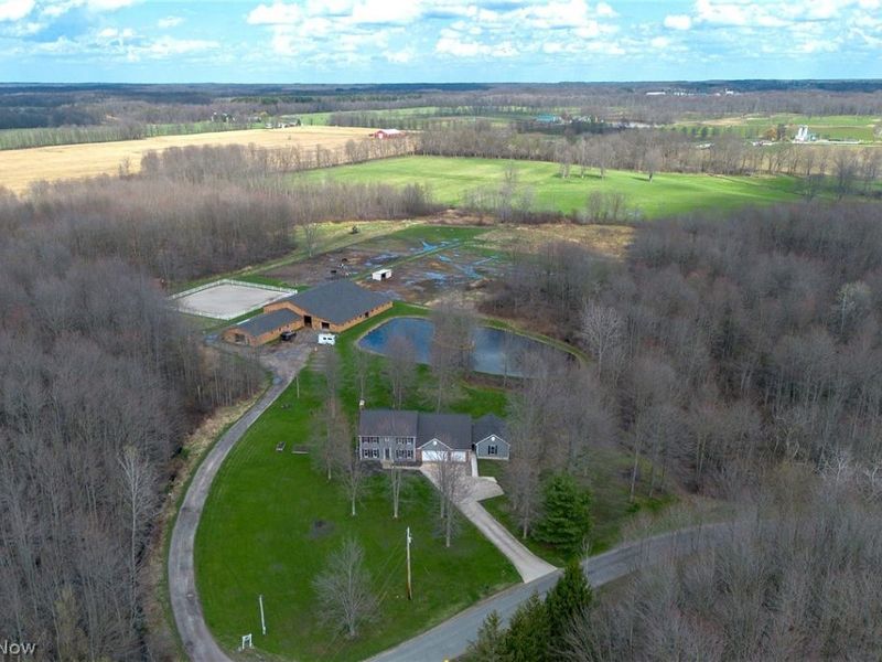 1315 Morning Star Drive, Roaming Shores, OH 44084 Photo 2