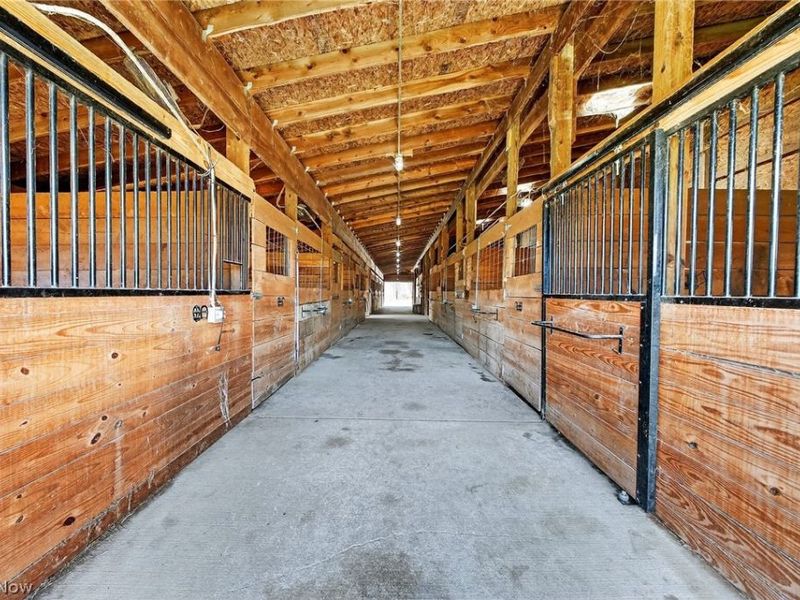 1315 Morning Star Drive, Roaming Shores, OH 44084 Photo 3