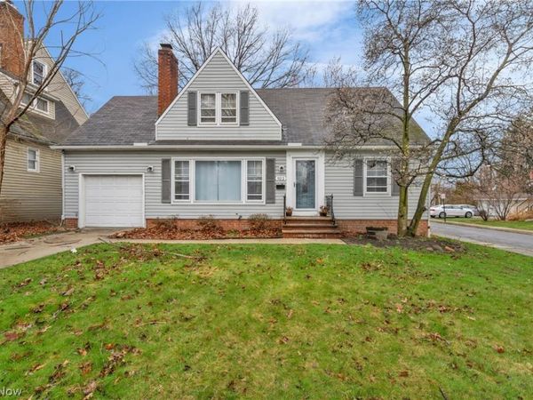 922 Cambridge Road , Cleveland Heights, OH 44121