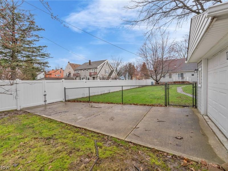 922 Cambridge Road, Cleveland Heights, OH 44121 Photo 5