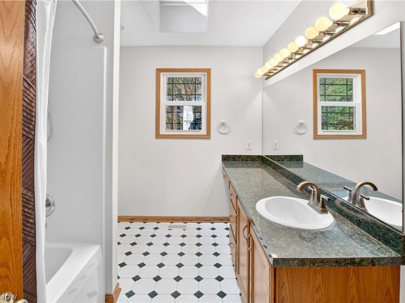 3412 Squires Bend, Cuyahoga Falls, OH 44223 Photo 38