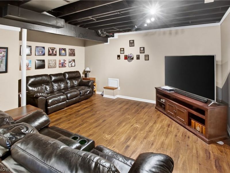 3412 Squires Bend, Cuyahoga Falls, OH 44223 Photo 41