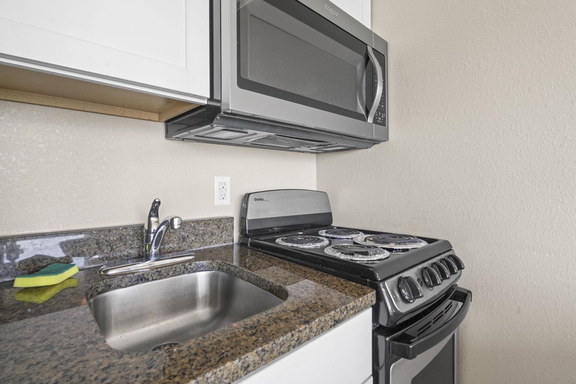 6900 N Ocean Blvd. Photo 32