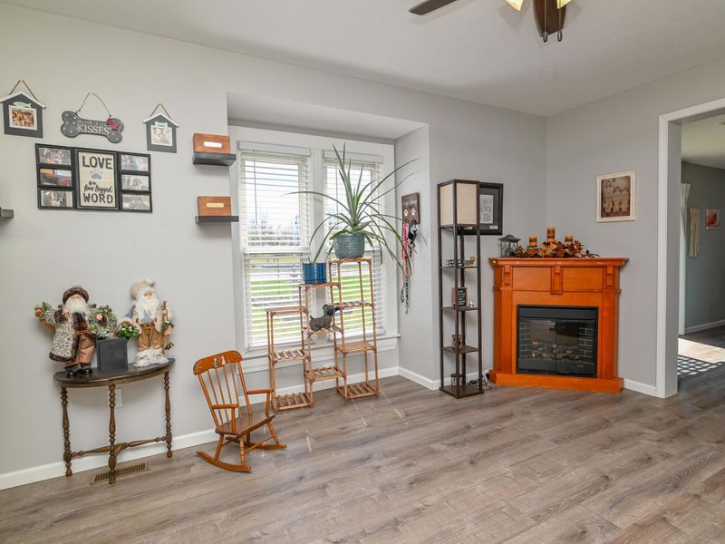 209 N Main Street, Caledonia, OH 43314 Photo 12