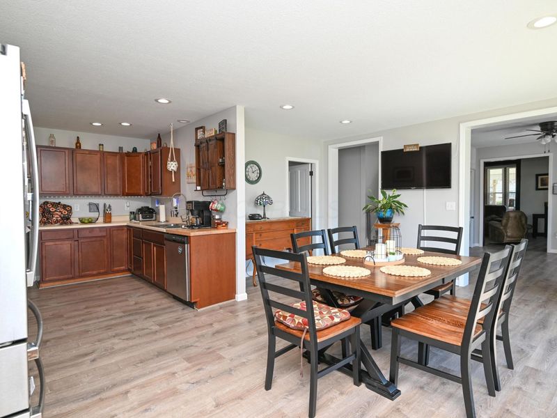 209 N Main Street, Caledonia, OH 43314 Photo 21