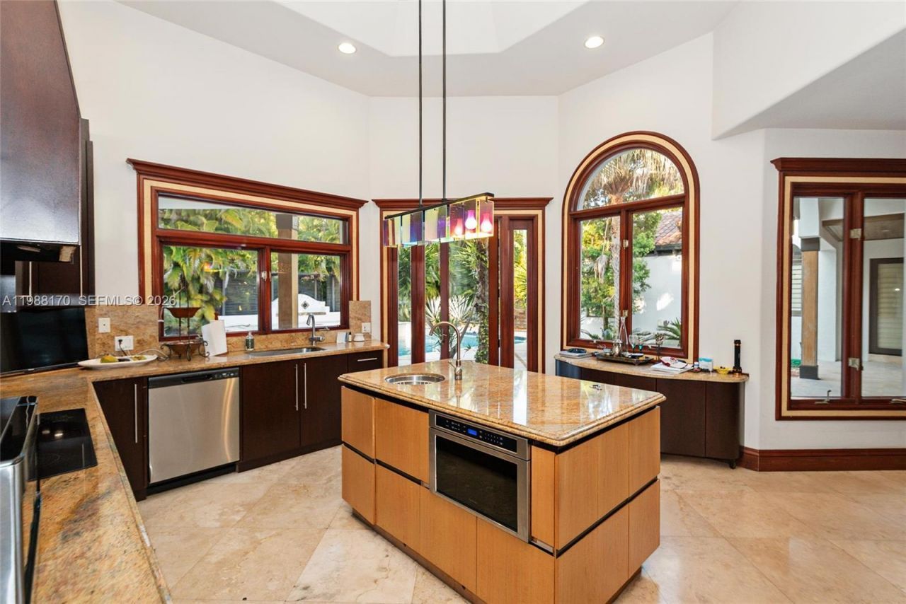 1253 Sorolla Ave, Coral Gables, FL 33134 Photo