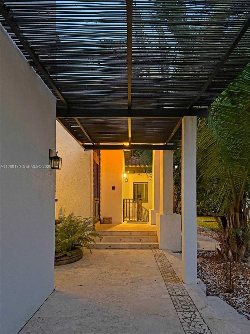 1253 Sorolla Ave, Coral Gables, FL 33134 Photo
