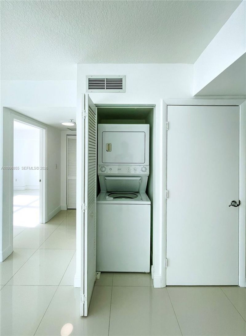 Please Call For Address, Unit 2307, Miami, FL 33131 Photo