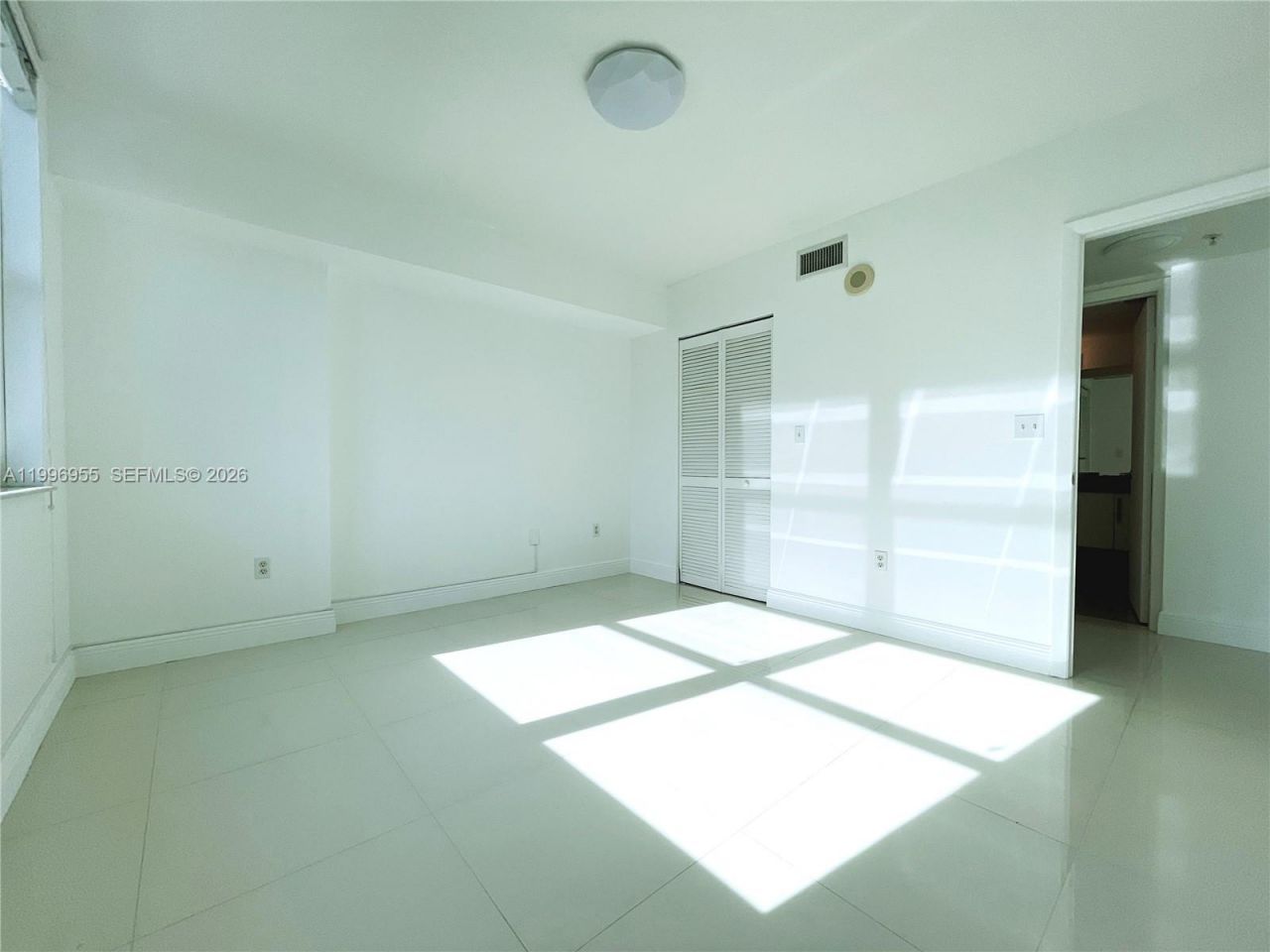 Please Call For Address, Unit 2307, Miami, FL 33131 Photo