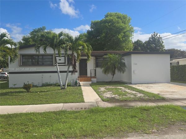 7840 SW 23rd St, Miami, FL 33155