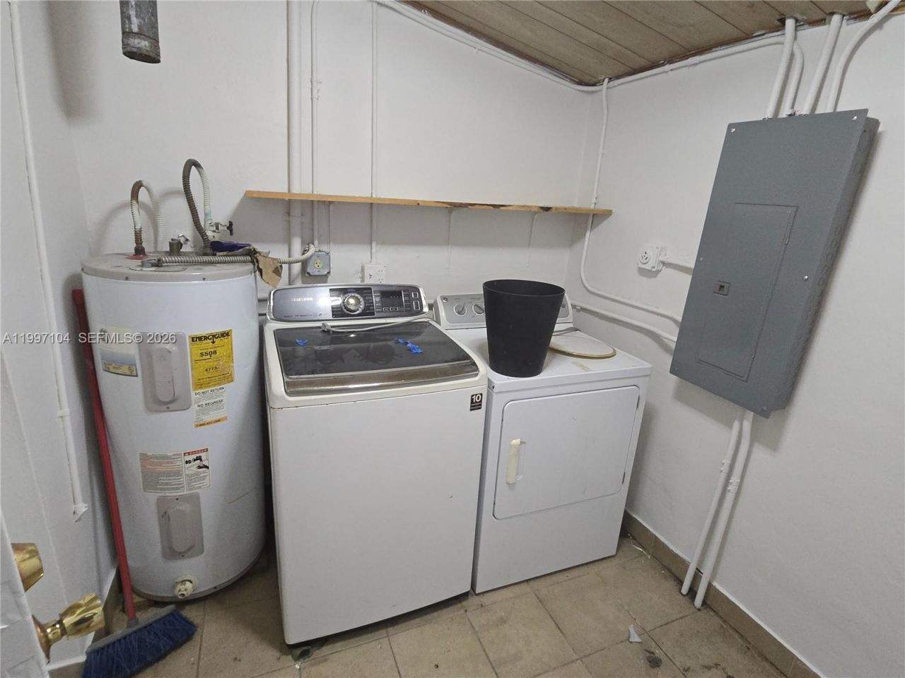 7840 SW 23rd St, Miami, FL 33155 Photo