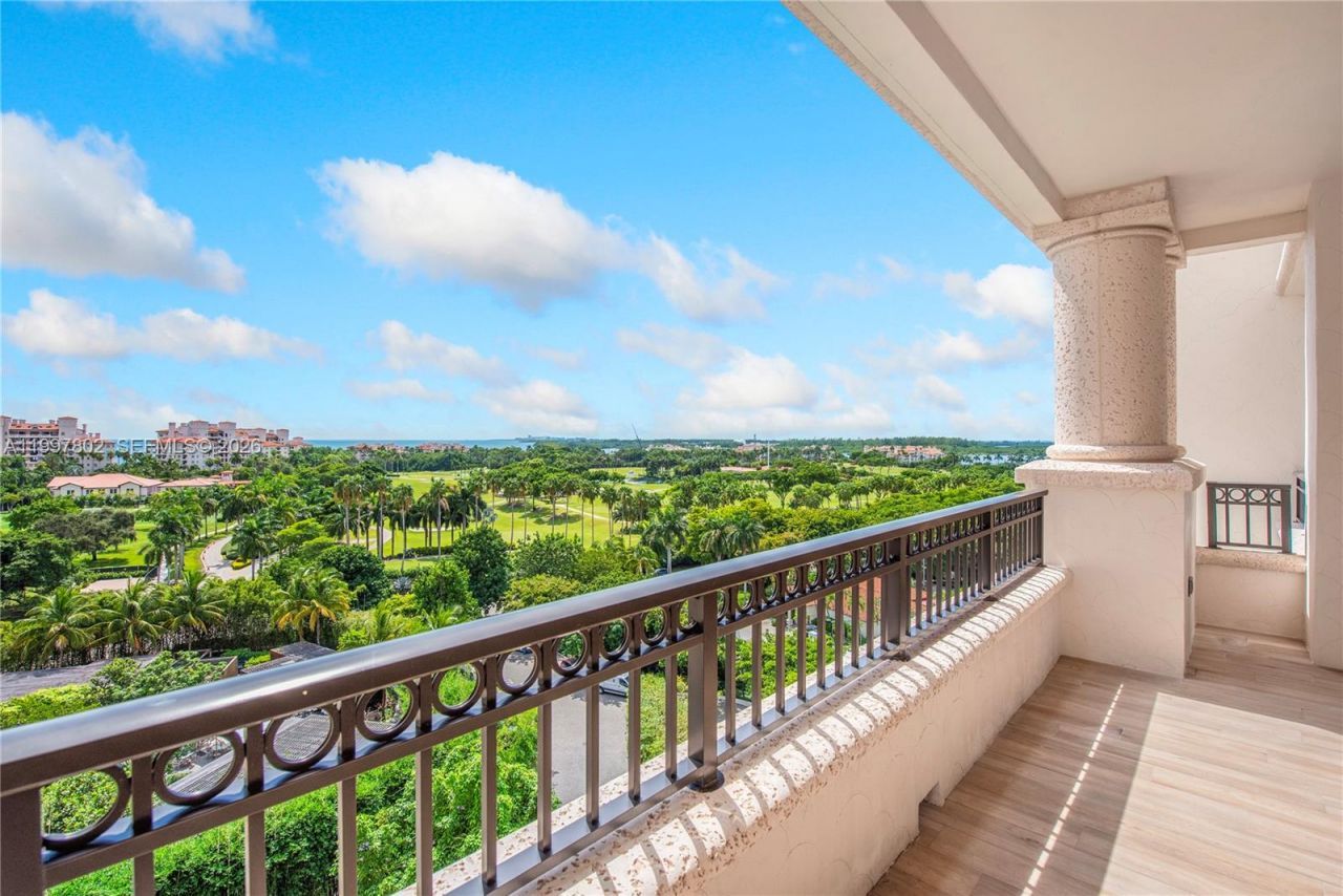 6882 Fisher Island Dr , Unit 6882, Miami Beach, FL 33109 Photo