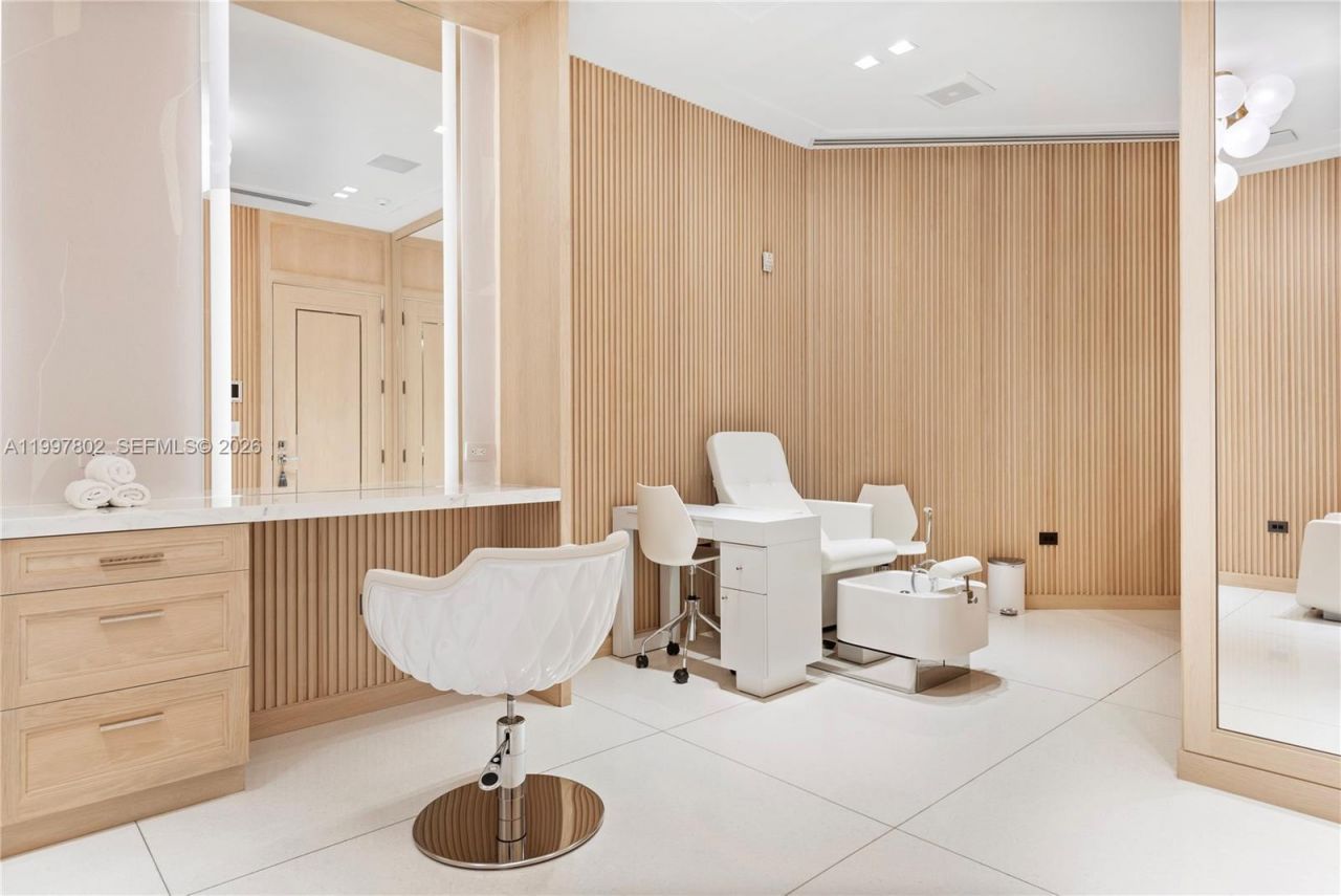 6882 Fisher Island Dr , Unit 6882, Miami Beach, FL 33109 Photo