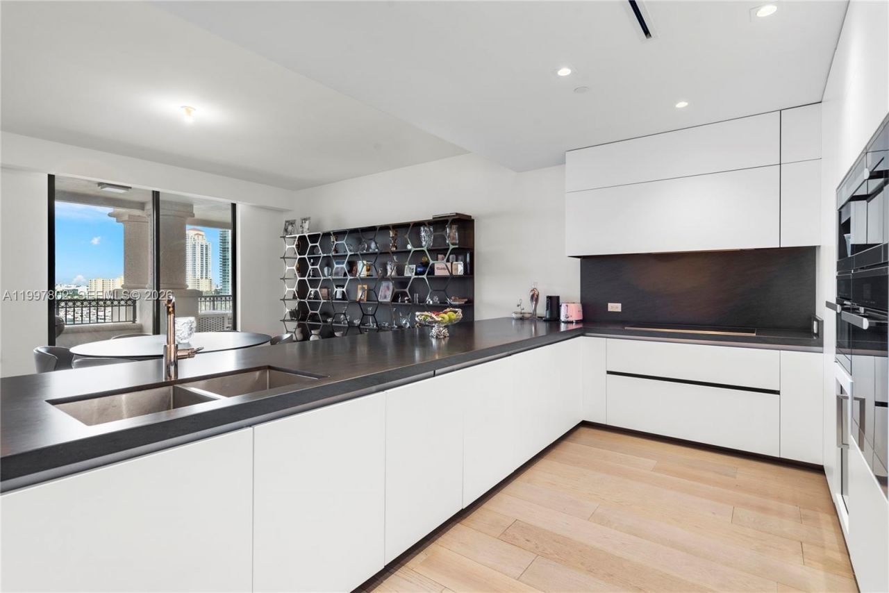 6882 Fisher Island Dr , Unit 6882, Miami Beach, FL 33109 Photo