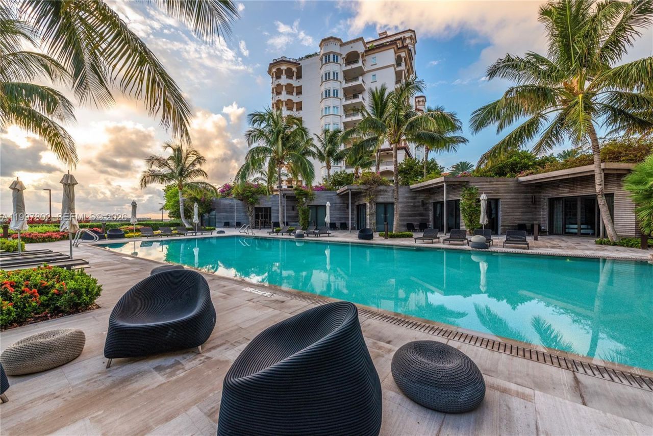 6882 Fisher Island Dr , Unit 6882, Miami Beach, FL 33109 Photo