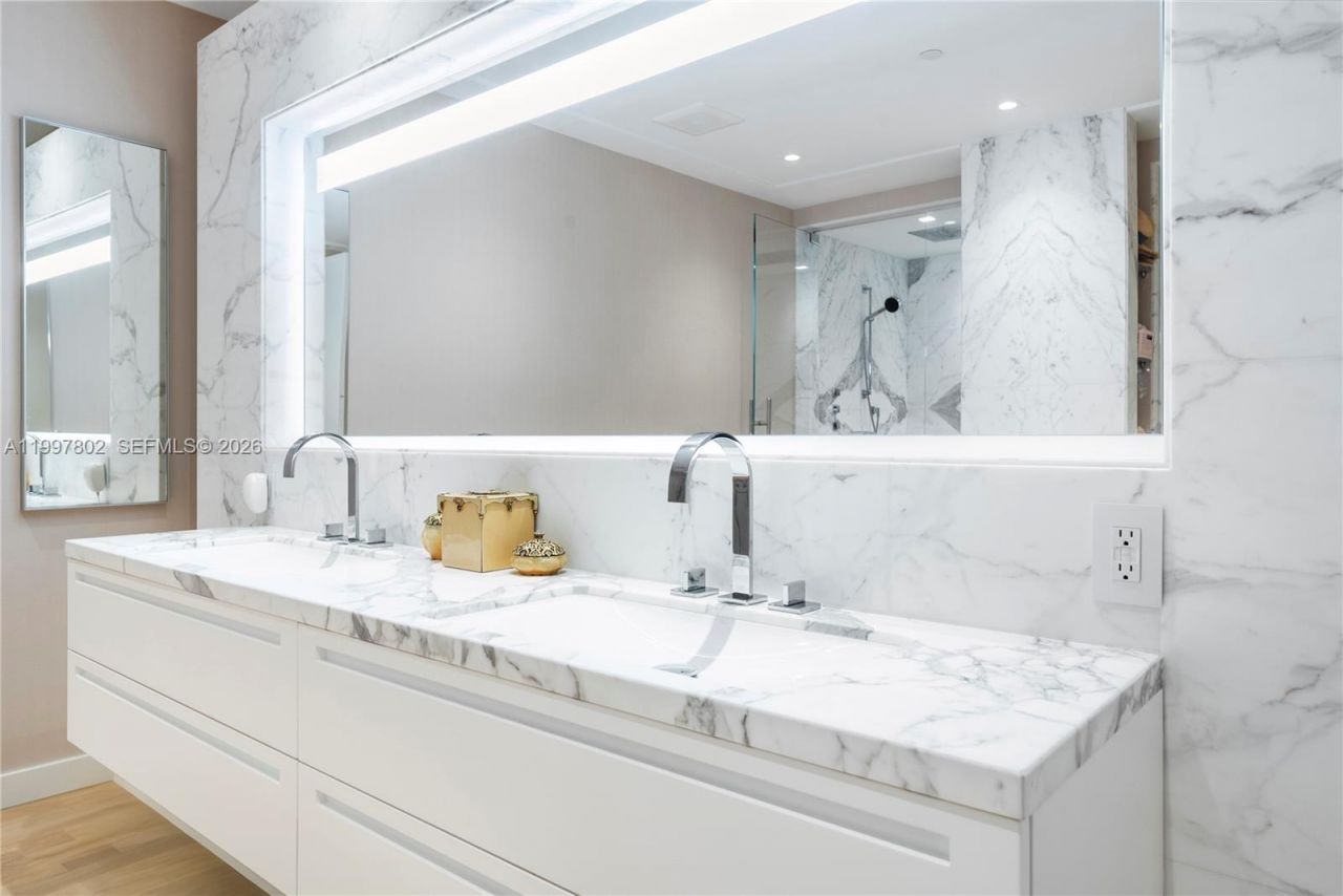 6882 Fisher Island Dr , Unit 6882, Miami Beach, FL 33109 Photo