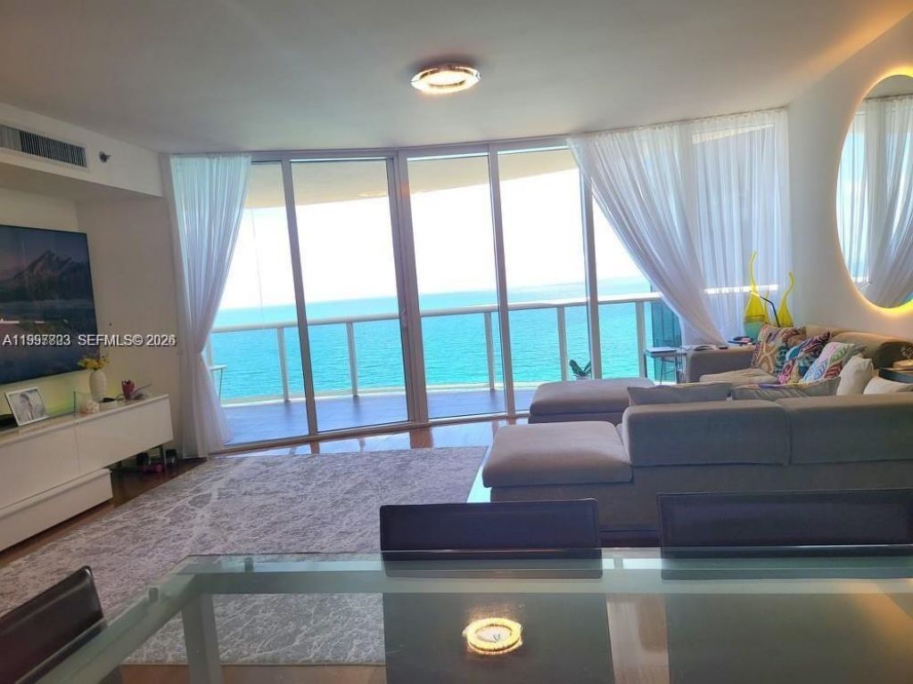 17201 Collins Ave, Unit 2005, Sunny Isles Beach, FL 33160 Photo