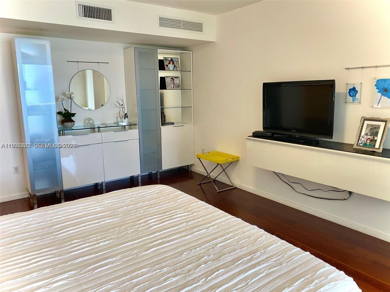 17201 Collins Ave, Unit 2005, Sunny Isles Beach, FL 33160 Photo