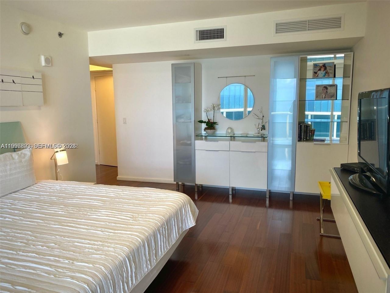 17201 Collins Ave, Unit 2005, Sunny Isles Beach, FL 33160 Photo