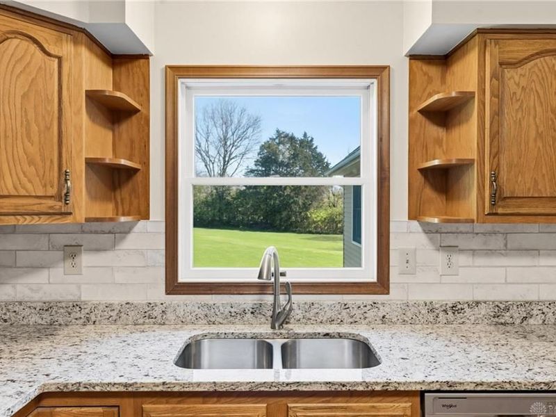 110 Ashbrook Trail, Farmersville, OH 45325 Photo 17