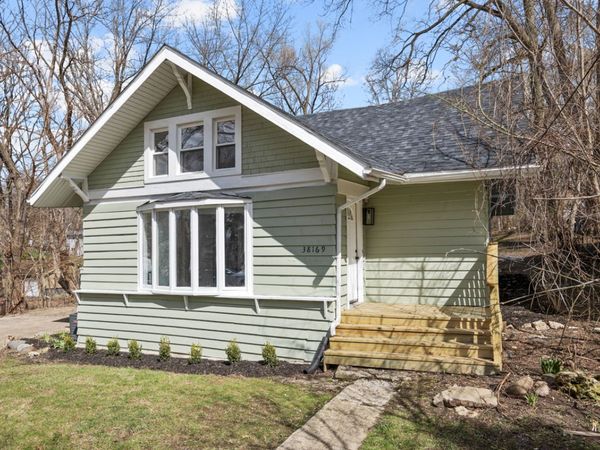 38169 N 3rd Avenue , Spring Grove, IL 60081