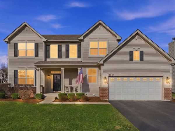 9543 Baumgartner Street, Huntley, IL 60142