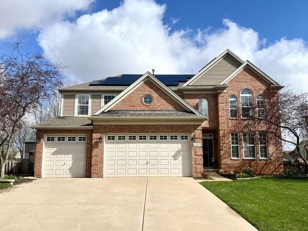 2717 Berman Road, North Aurora, IL 60542