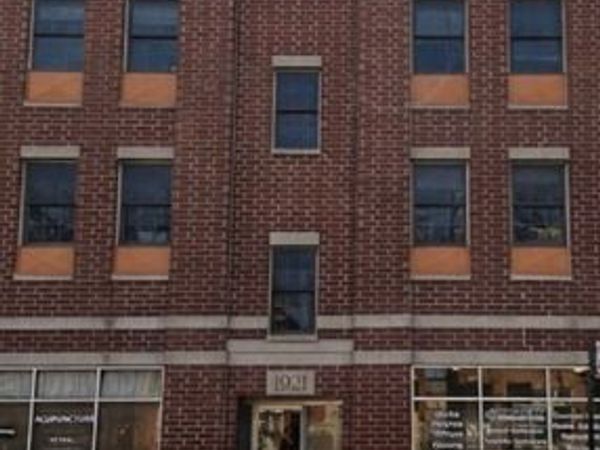 1921 W Diversey Parkway, Unit 401, Chicago, IL 60614