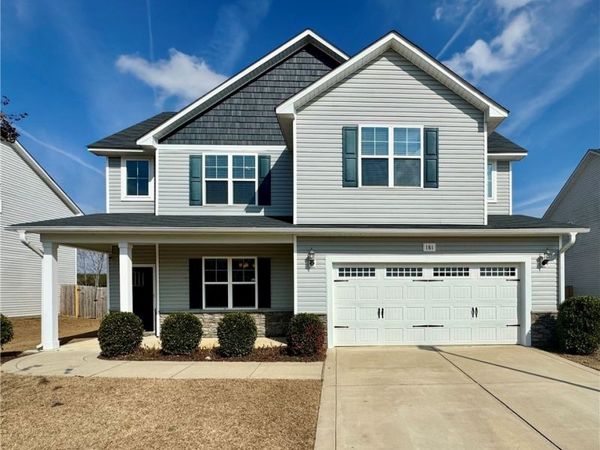 181 Chatfield Drive , Raeford, NC 28376