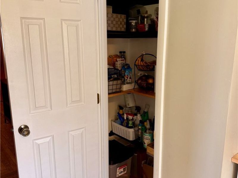 38026 Barber Avenue, Willoughby, OH 44094 Photo 18