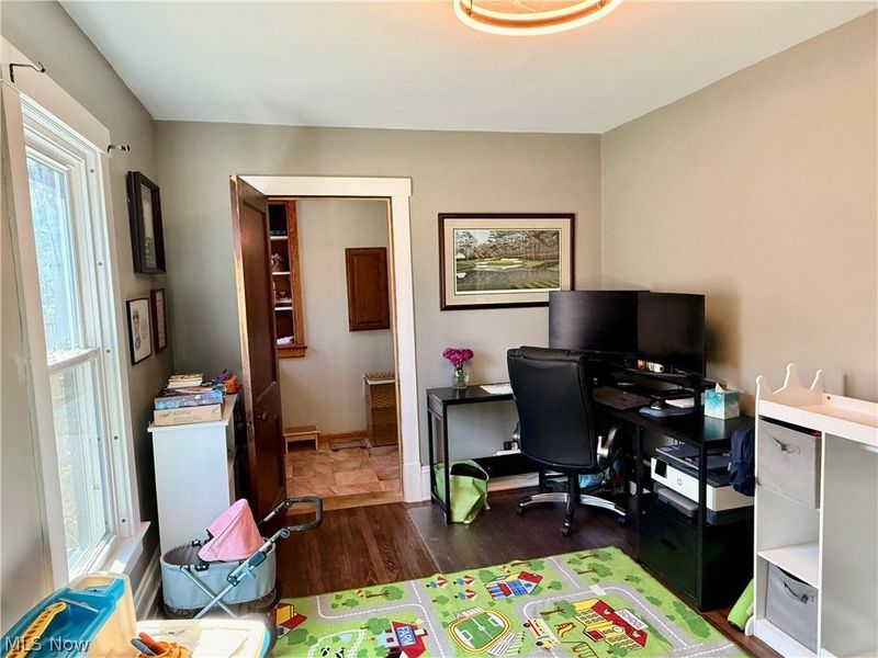 38026 Barber Avenue, Willoughby, OH 44094 Photo 19