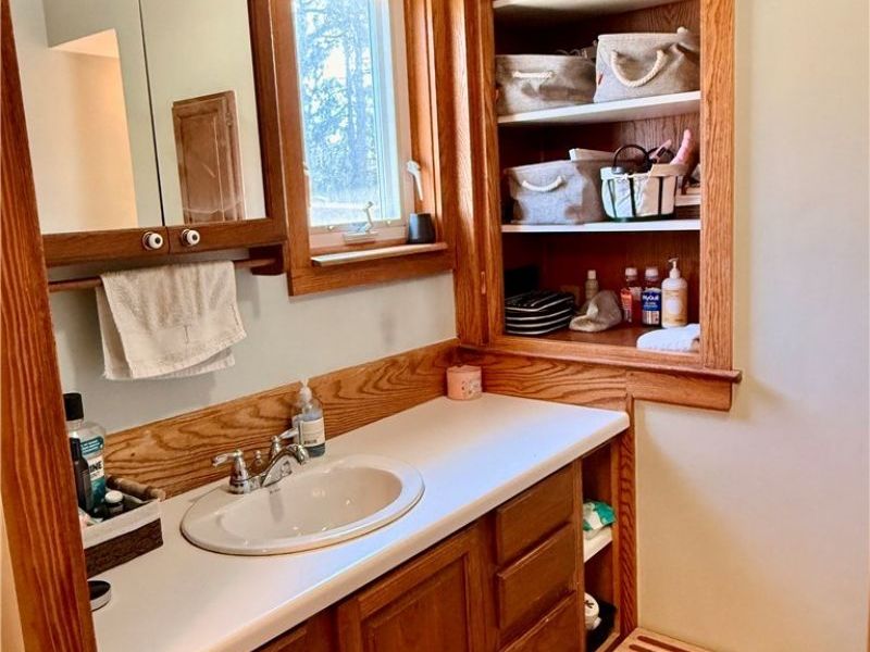 38026 Barber Avenue, Willoughby, OH 44094 Photo 30