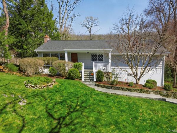 26 Meadow Lane , Chappaqua, NY 10514