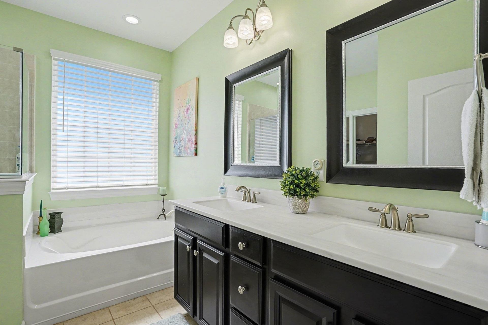 3749 White Wing Circle Photo 24