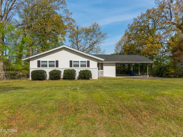 912 S Linden Drive, Alcoa, TN 37701