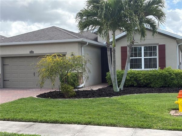3156 Amadora CIR , CAPE CORAL, FL 33909