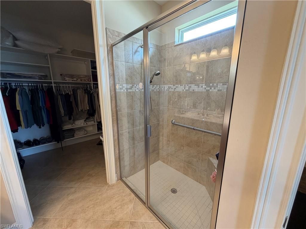 3156 Amadora Cir, Cape Coral, FL 33909 Photo