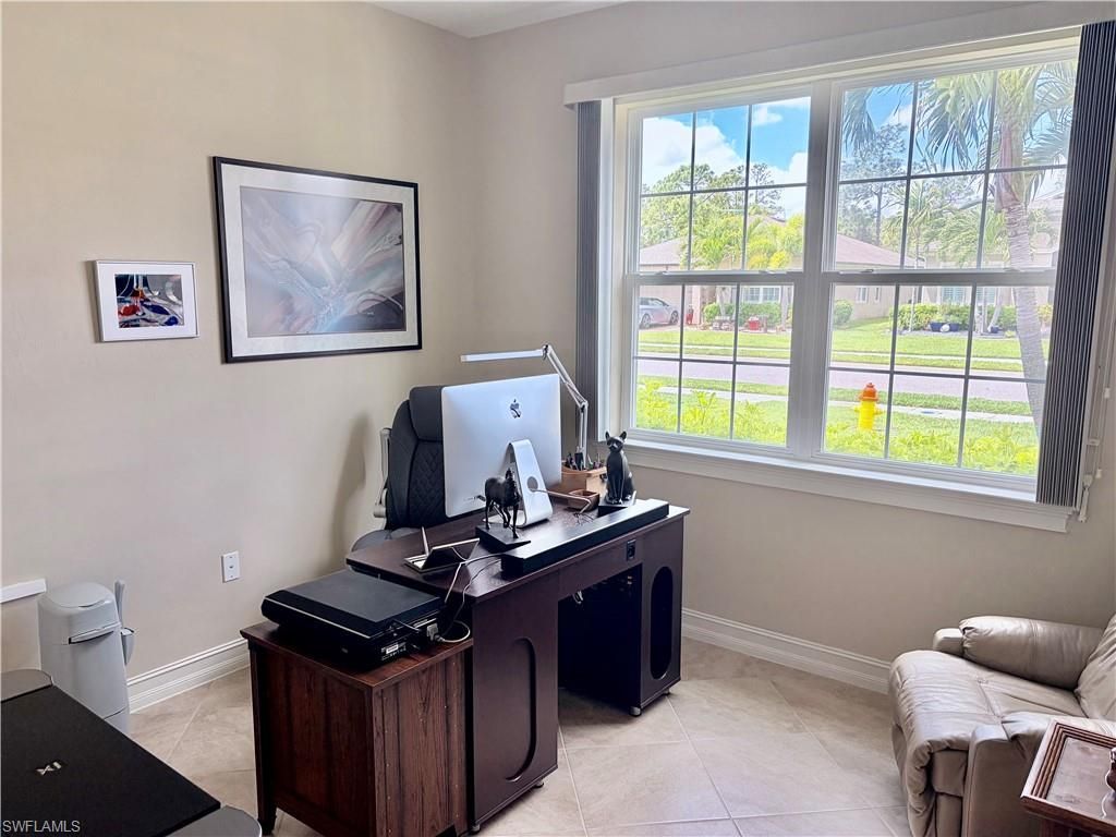 3156 Amadora Cir, Cape Coral, FL 33909 Photo