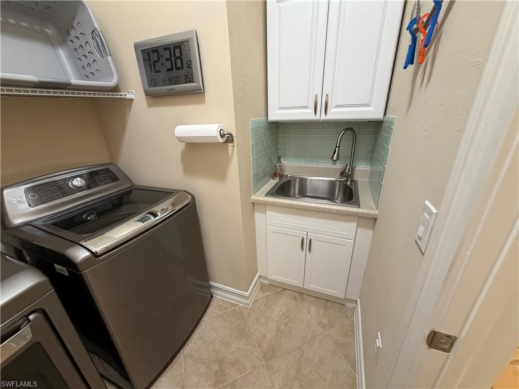 3156 Amadora Cir, Cape Coral, FL 33909 Photo