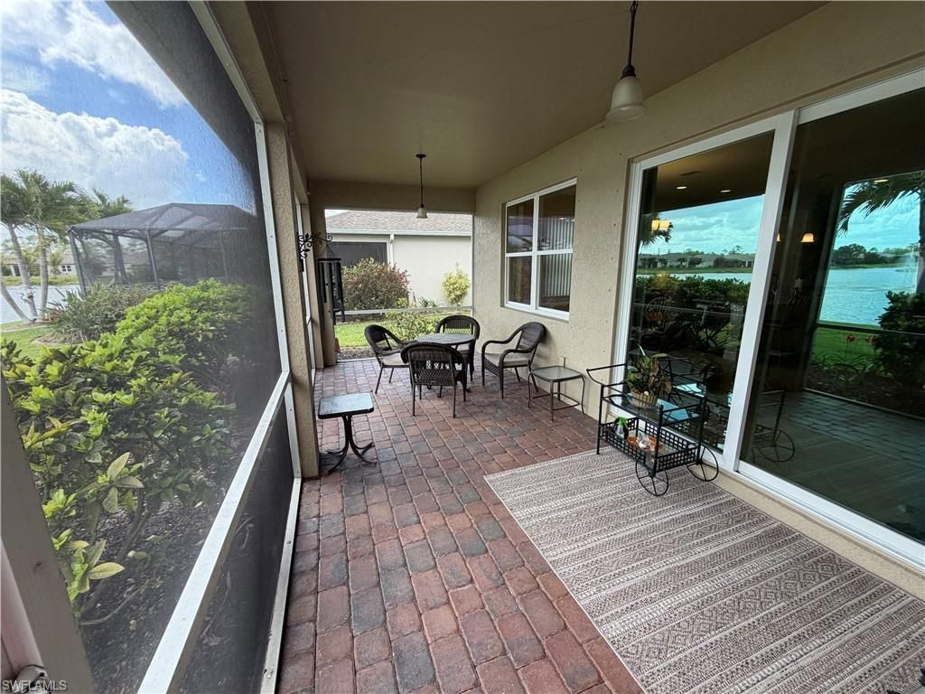 3156 Amadora Cir, Cape Coral, FL 33909 Photo