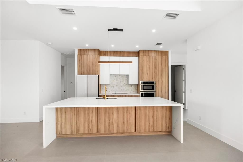 3539 NW 41st Pl , Cape Coral, FL 33993 Photo