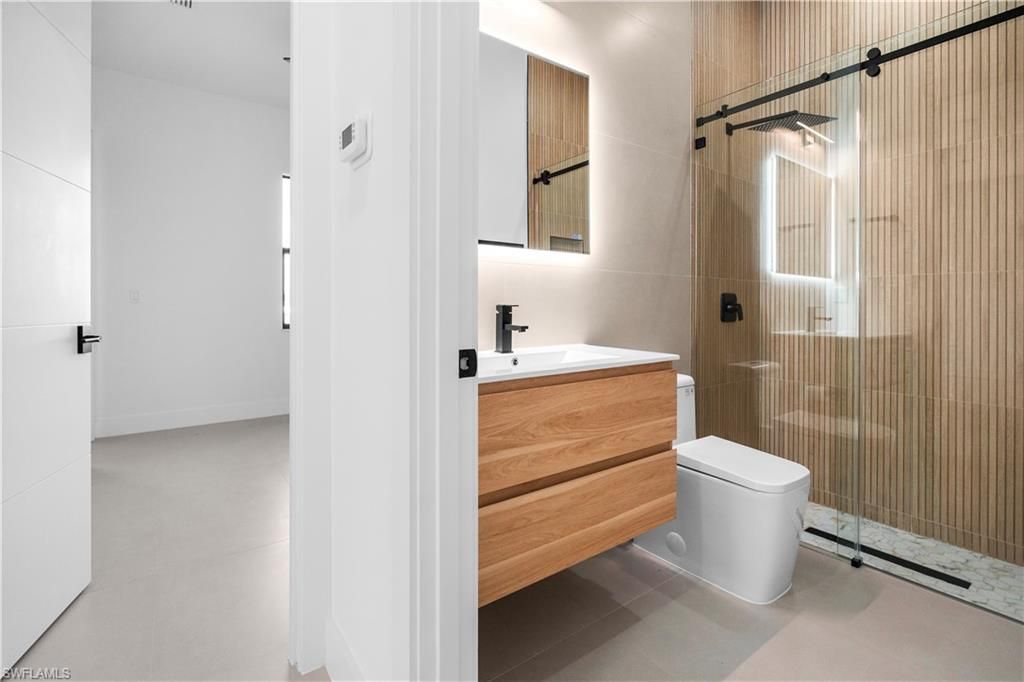 3539 NW 41st Pl , Cape Coral, FL 33993 Photo