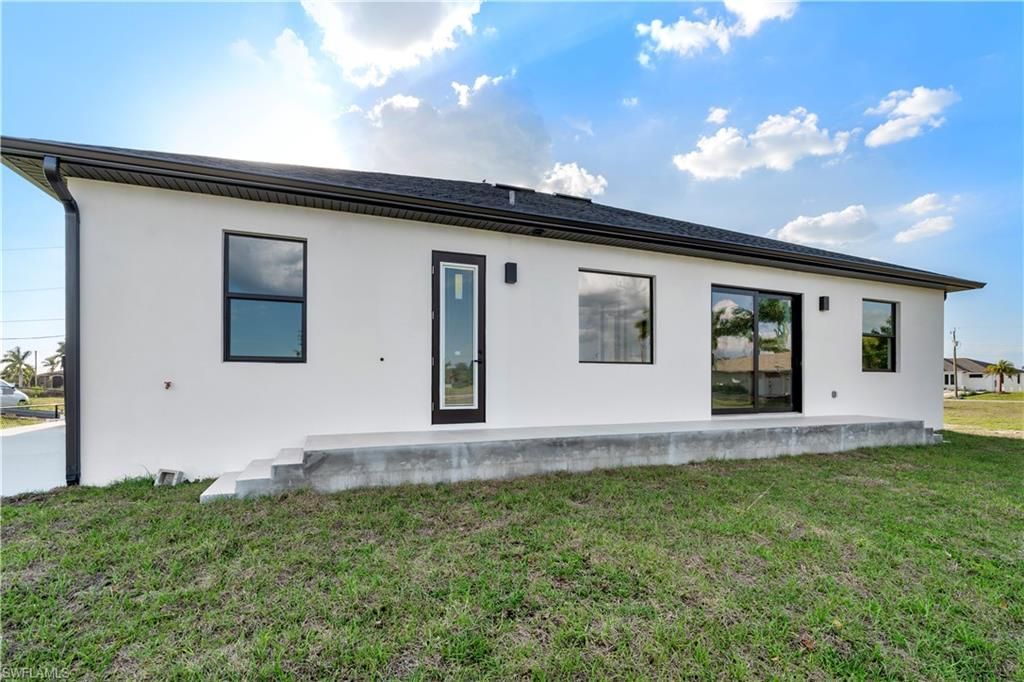 3539 NW 41st Pl , Cape Coral, FL 33993 Photo