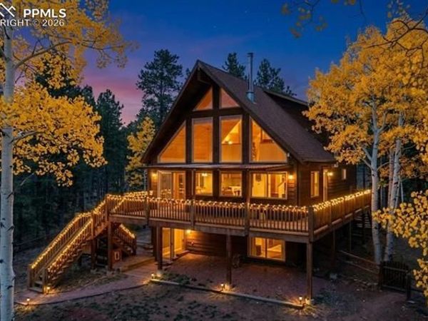 595 Bird Point Road, Florissant, CO 80816