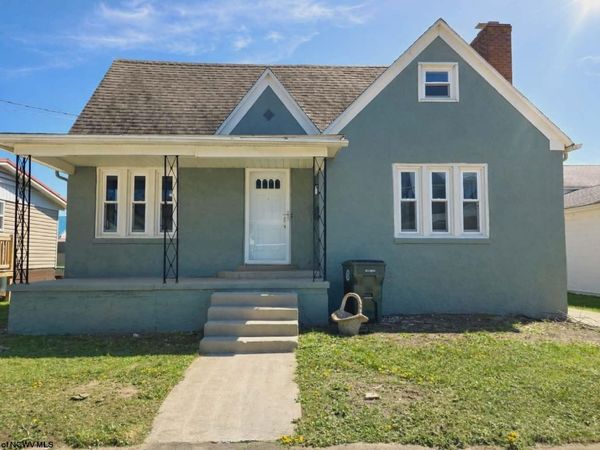 162 Pocahontas Street, Buckhannon, WV 26201