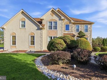 41 CAMEO DRIVE, RICHBORO, PA 18954