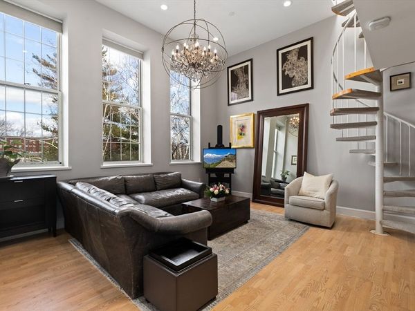 35 Walden St, Unit 34, Cambridge, MA 02140